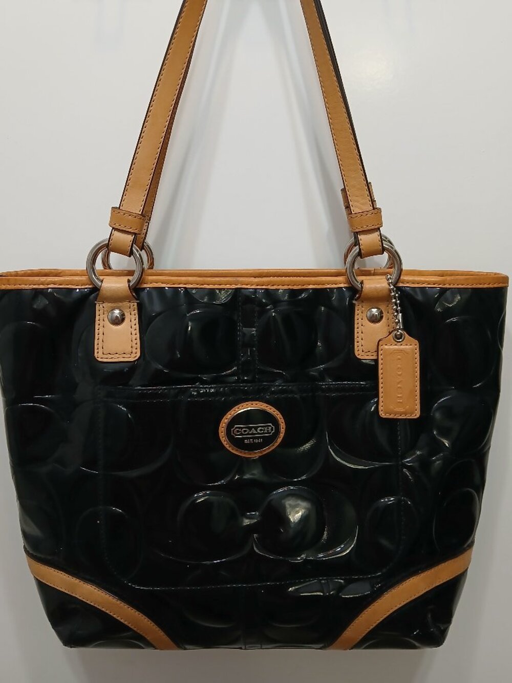 Coach Patent Leather Tote🖤 - Picture 1 of 12